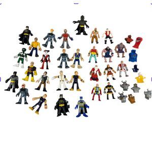 Huge Lot of Imaginext Action Figures batman joker caveman medieval power ranger